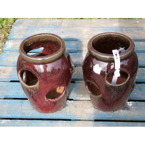 34 - A pair of salt glazed stone ware strawberry pots