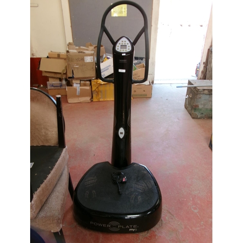 231 - A power plate exercise machine