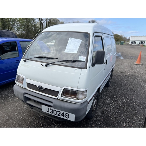 20 - A 2001 Daihatsu S85 Hijet 1.3 panel van J30248 (petrol/manual), odometer reading 52,529 miles