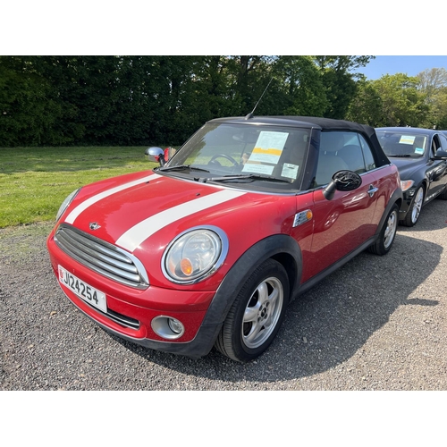 1 - A 2010 Mini Cooper 1.6 convertible J124254 (petrol/manual), odometer reading 34,004 miles - electric... 