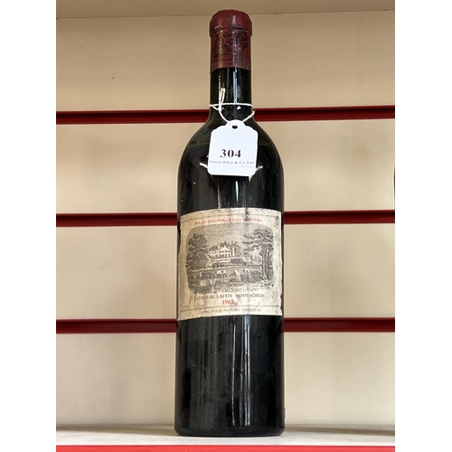 304 - A bottle of 1962 Chateau Lafitte Rothschild