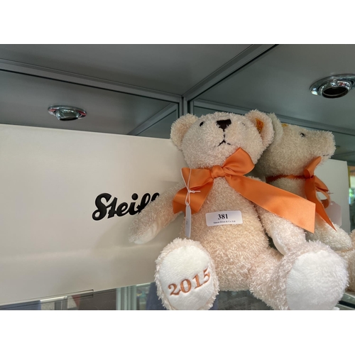 381 - A Steiff bear 2015 commemorative bear