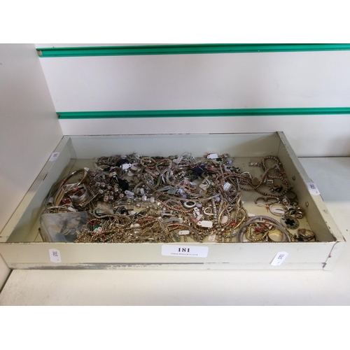 181 - A large collection of sterling silver jewellery (approximately 1kg)