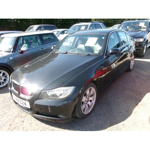 9 - A 2005 BMW 325i SE 2.5 four door saloon J148324 (petrol/manual), odometer reading 89,773 miles