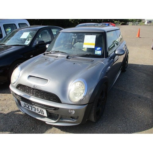 13 - A 2005 Mini Cooper S 1.6 three door hatchback J127758 (petrol/manual), odometer reading 146,658 mile... 