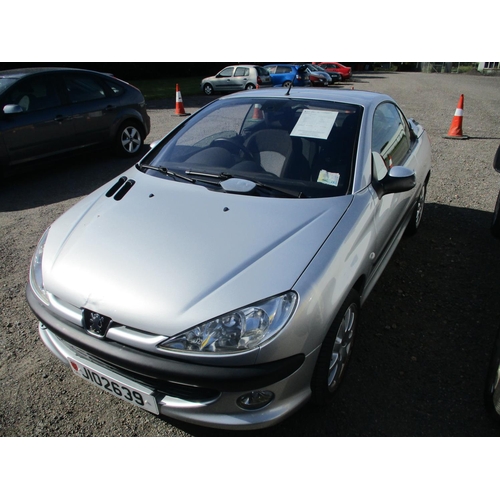 16 - A 2002 Peugeot 206 CC 2.0 convertible J102639 (petrol/manual), odometer reading 64,122 miles