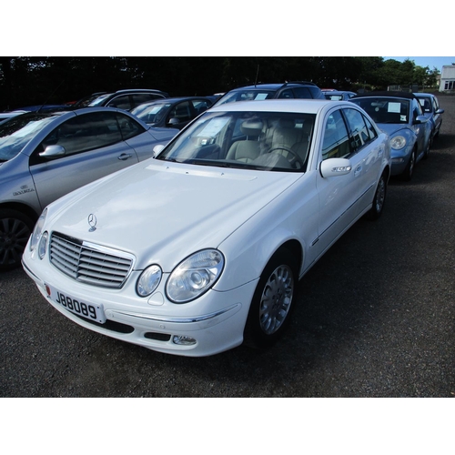 16 - A 2003 Mercedes-Benz E320 Elegance 3.2 left hand four door saloon J88089 (petrol/automatic), odomete... 