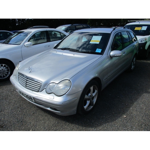 19 - A 2003 Mercedes-Benz C200 Kompressor Elegance 1.8 Estate J106268 (petrol/automatic), odometer readin... 