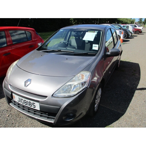 6 - A 2010 Renault Clio Expression 1.6 five door hatchback J108185 (petrol/automatic), odometer reading ... 