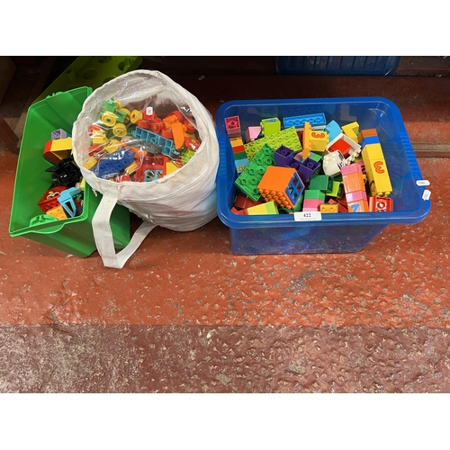 422 - A quantity of Duplo