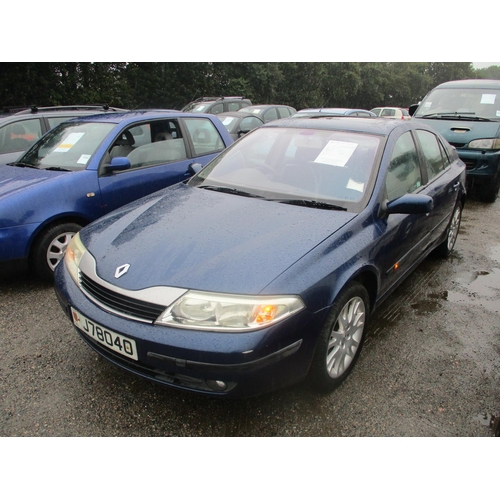 16 - A 2001 Renault Laguna Dynamique 1.8 five door hatchback J78040 (petrol/manual), odometer reading 27,... 