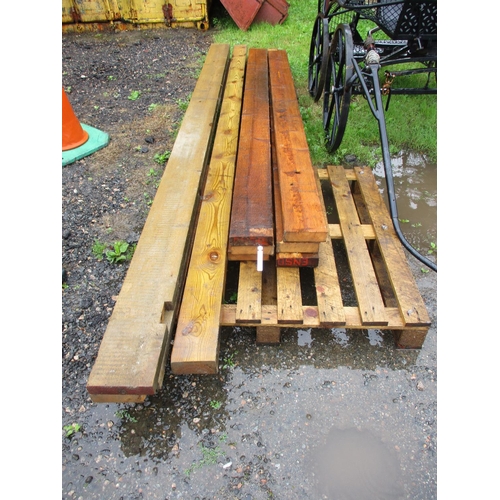 26 - A quantity of reclaimed serviceable timber