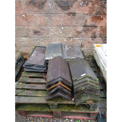 62 - Assorted Welsh slates and ridge tiles