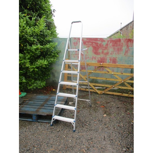 96 - An aluminium seven tread step ladder