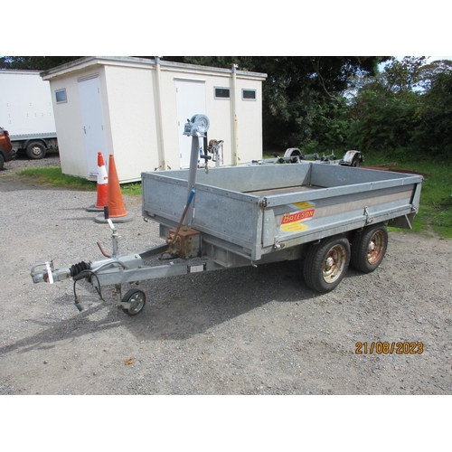 17 - A Bateson galvanised tandem axle hydraulic tipping trailer fitted a winch