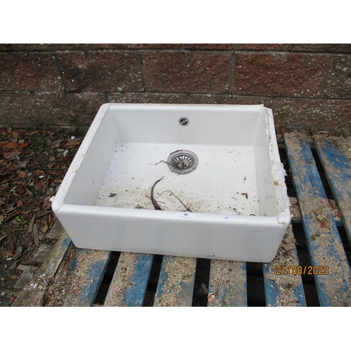 41 - A porcelain sink modelled in the Victorian style