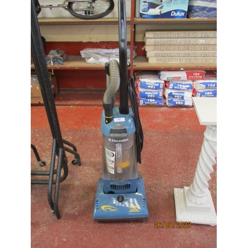 289 - An Electrolux 1600 watt upright vacuum cleaner