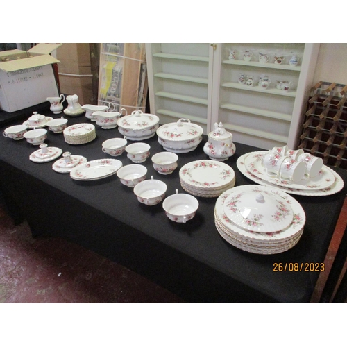 291 - A Royal Albert Lavender Rose bone china dinner service