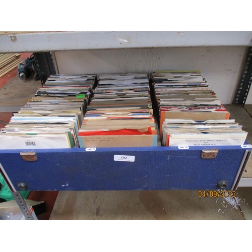 102 - A large assortment of vinyl 45RPM records