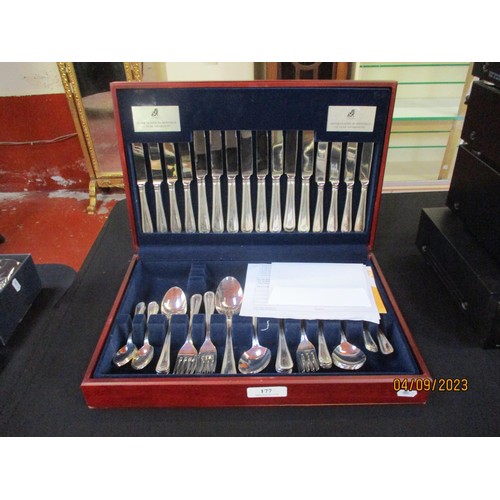 177 - A canteen of Viners silver plated cutlery