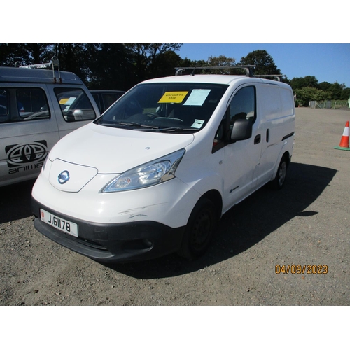 13 - A 2015 Nissan e-NV200 Acenta Rapid panel van J161178 (electric/automatic), odometer reading 65,775 m... 