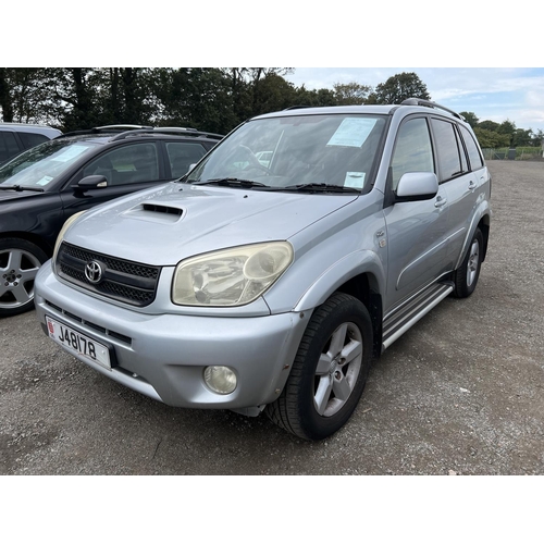 12 - A 2004 Toyota RAV4 XT4 2.0 TDi SUV J48178 (diesel/manual), odometer reading 83,430 miles