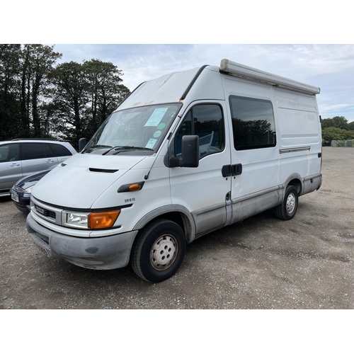 16 - A 2003 Iveco 35 S11 MWB 2.8 TDI panel van J79309 (diesel/manual), odometer reading 87,057 miles - AB... 