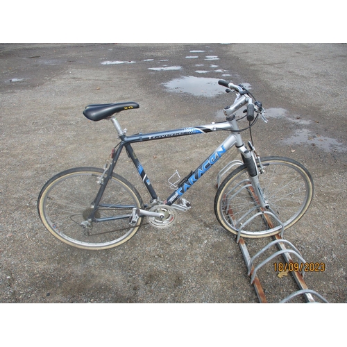 106 - A Team Saracen Traverse half suspension bicycle (22