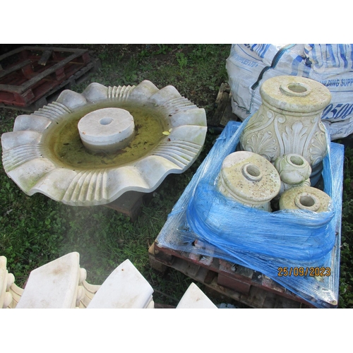 28 - Assorted reconstituted stone garden features