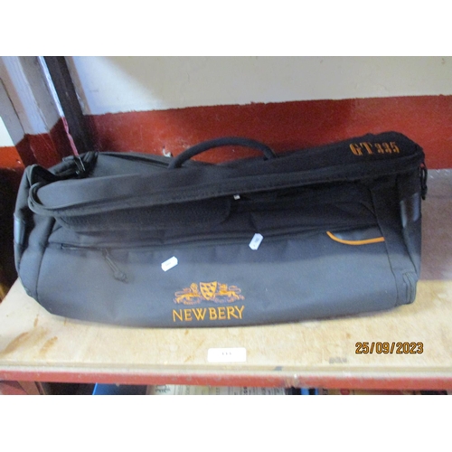 333 - A Newbery GT335 holdall