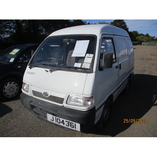 14 - A 1998 Daihatsu Hijet 1300 EFi panel van J104361 (petrol/manual), odometer reading 61,821 miles