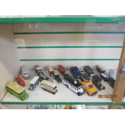 181 - A collection of diecast model vehicles