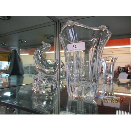 152 - A Daum glass vase together with a Daum glass model of a duck