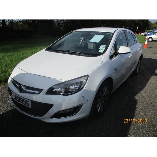 3 - A 2014 Vauxhall Astra Elite 2.0 CDTi five door hatchback J151895 (diesel/automatic), odometer readin... 