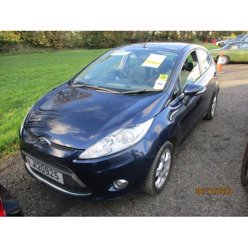 6 - A 2012 Ford Fiesta Zetec 1.2 five door hatchback J120925 (petrol/manual), odometer reading 63,225 mi... 