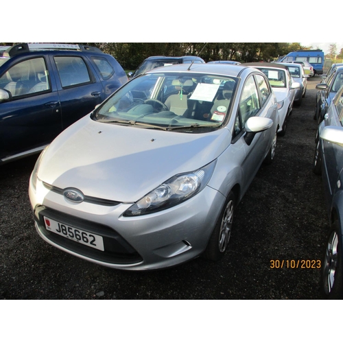 8 - A 2010 Ford Fiesta Edge 1.2 five door hatchback J85662 (petrol/manual), odometer reading 82,418 mile... 