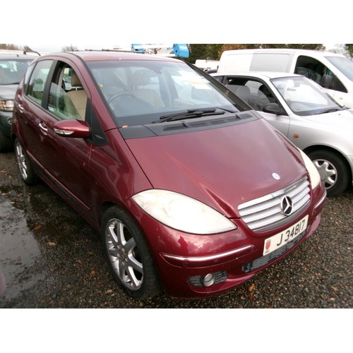 8 - A 2005 Mercedes-Benz A170 Elegance 1.7 five door hatchback J34817 (petrol/automatic), odometer readi... 