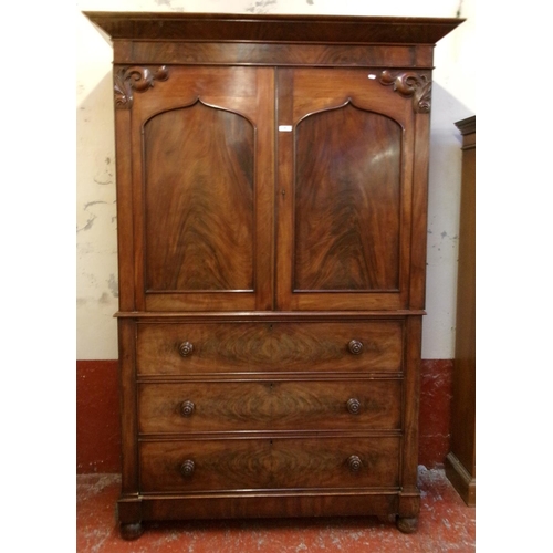 182 - A Victorian mahogany Jersey linen press