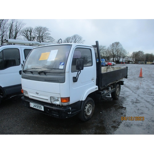 13 - A 2001 Nissan Cabstar 2.7 TDi tipper J41999 (diesel/manual), odometer reading 90,390 miles