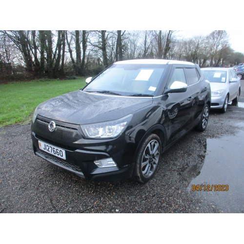 2 - A 2015 SsangYong Tivoli ELX 1.6 SUV J127660 (petrol/automatic), odometer reading 64,233 miles