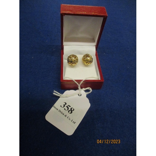 358 - A pair of 9 carat gold globe ball earrings