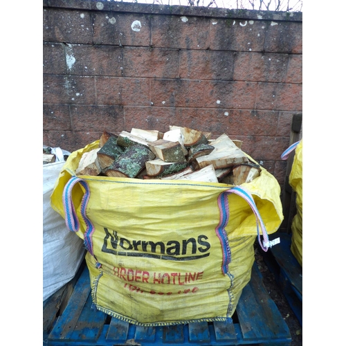 30 - A bulk bag of logs