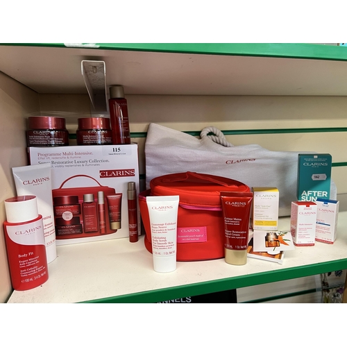 115 - A Clarins Super Restorative Collection together with other Clarins products - new