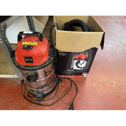 63 - An Einhell Classic wet & dry vacuum cleaner