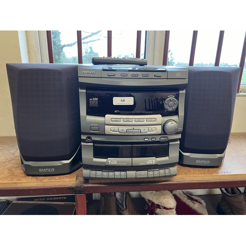 68 - A Daewoo music system