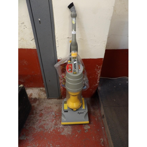 114 - A Dyson DC01 upright vacuum cleaner