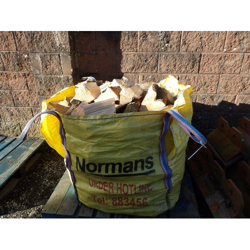 22 - A bulk bag of logs