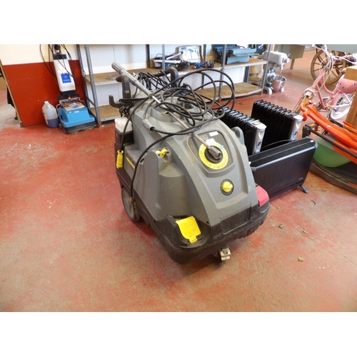 48 - A Karcher Professional HDS 6/12C steam cleaner