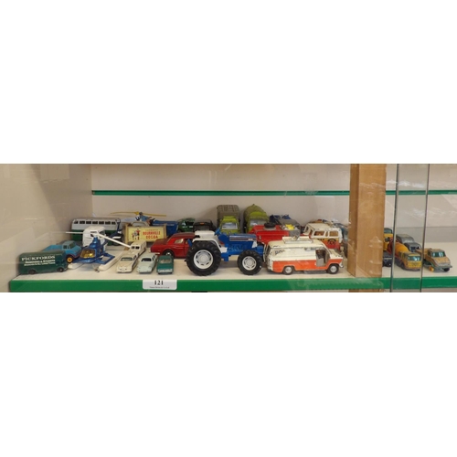 121 - A collection of mid century diecast model vehicles