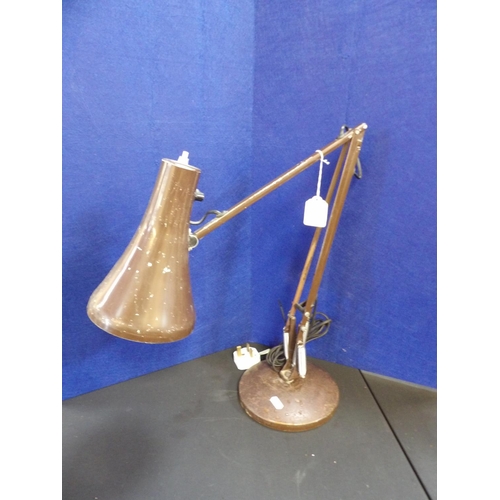 169 - A vintage angle poise desk lamp